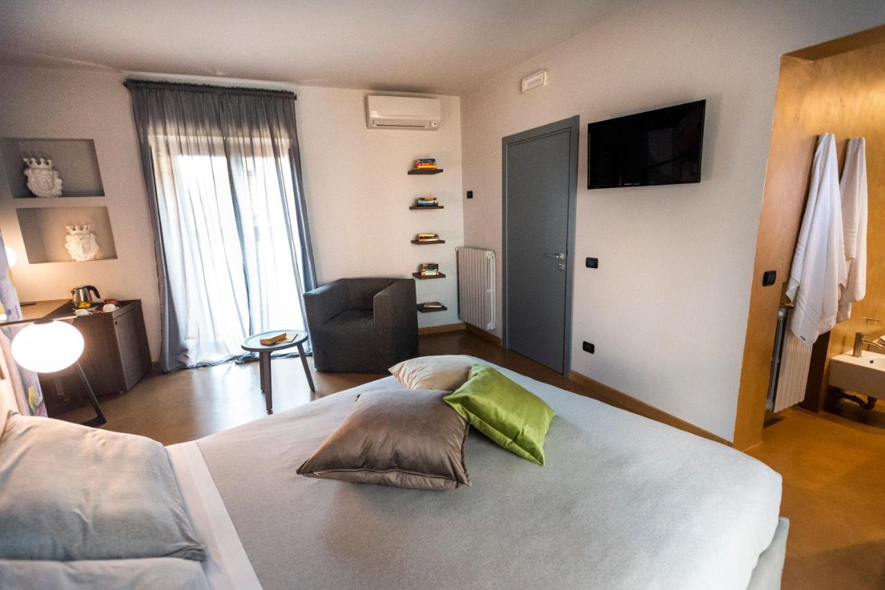 "Locanda Susuiusu" Keyless Entry Энна Экстерьер фото